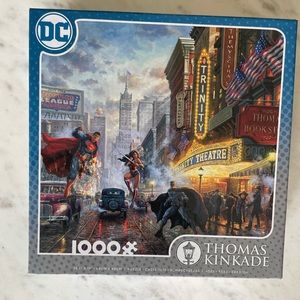 DC Comics - Batman, Superman, and Wonder Woman - 1000 Piece Jigsaw Puzzle
